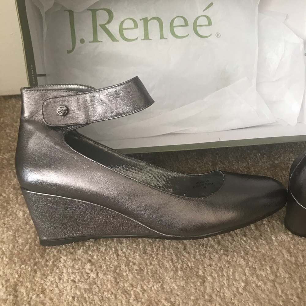 J Renee leather wedge shoe